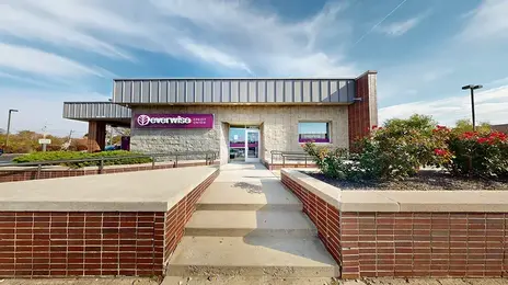 Exterior of Everwise Credit Union's Meridian branch in Indianapolis, Indiana