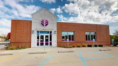 Exterior of Everwise Credit Union's Granger branch on State Road 23 in Granger, Indiana