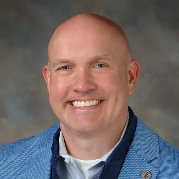 Jay Gendics headshot