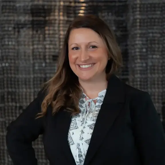 Megan Wagner Headshot Photo