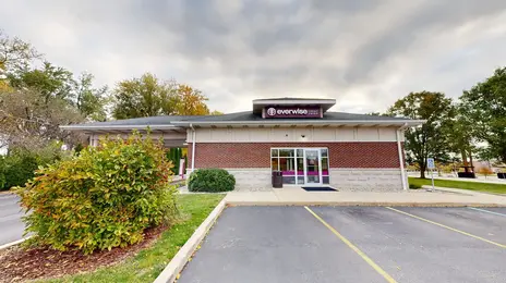Image of Everwise Credit Union's branch on Silhavy Road in Valparaiso, Indiana