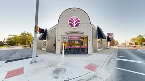Exterior view of Everwise Credit Union's branch on Calumet Avenue in Whiting, Indiana