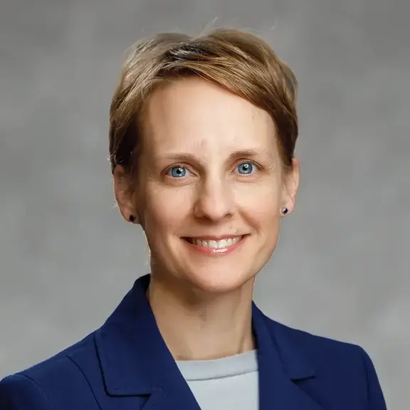 Tracy Weber headshot