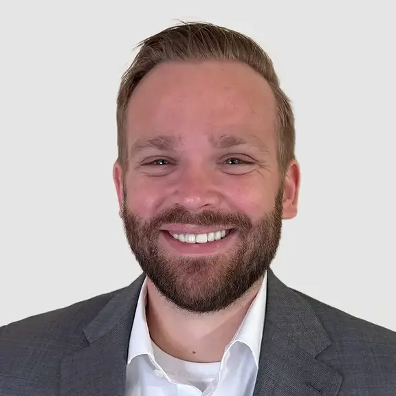 Chris Eberly headshot