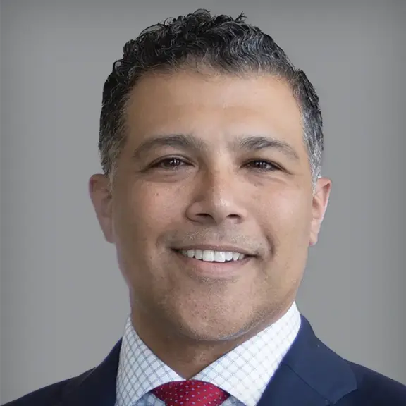 Art Vasquez headshot