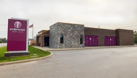 Exterior of Everwise Credit Union's McKinley Avenue branch in Mishawaka, Indiana
