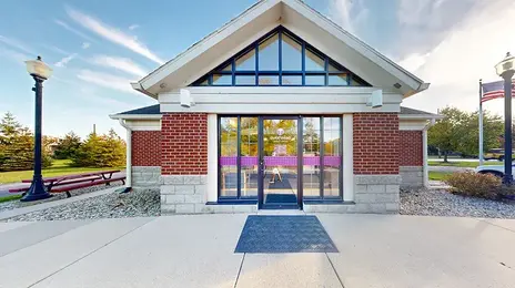 Exterior of Everwise Credit Union's branch in Chesterton, Indiana